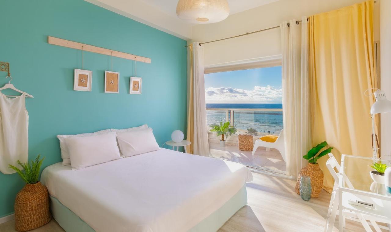 4 Bedroom Apartment On The Beach Tel Aviv Exterior photo